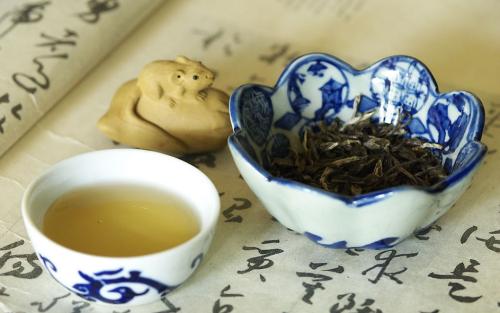 普洱茶,越久越好吗?——一次关于时间的对话 普洱茶,越久越好吗?——一次关于时间的对话