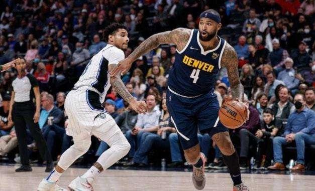 探索NBA合同世界，无保障合同与球队选项的奥秘