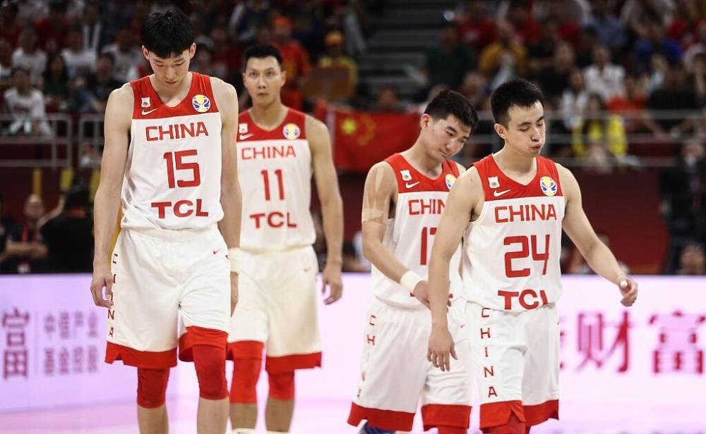 鸭子vs东北男篮视频直播，一场跨界狂欢背后藏着什么？