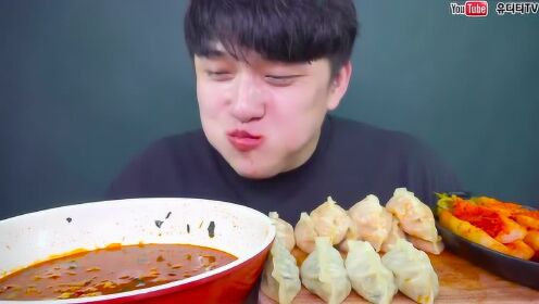 饺子vs大虎直播视频，用Golang写一场吃播宇宙的代码对决
