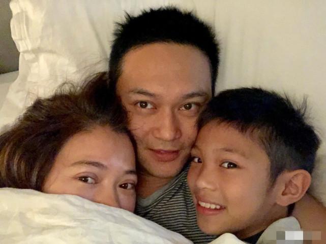 袁咏仪张智霖儿子寸头近照,星二代的成长印记 袁咏仪张智霖儿子寸头近照,星二代的成长印记