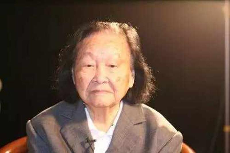 105岁女红军，重逢长征路，岁月见证者