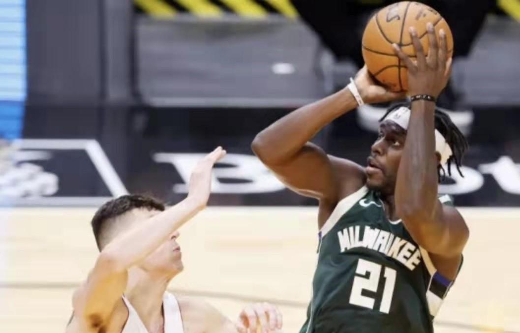 🔥热火 vs 雄鹿决战视频直播，NBA季后赛最强碰撞全攻略
