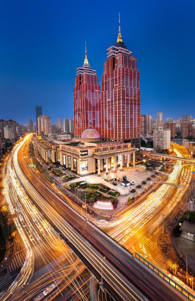 硬盘一天三个价，电脑价格突然暴涨，一场技术市场的风云变幻