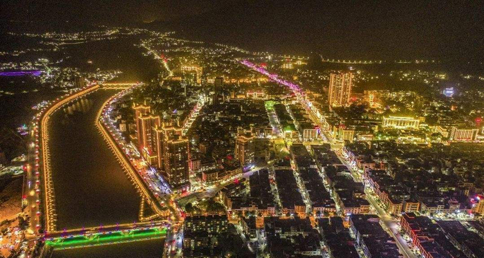 梅州 vs 汕尾夜景直播视频，两个广东小城，谁的夜晚更能打？