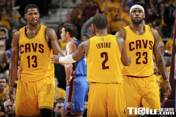 骑士vs黄蜂，NBA视频直播里的那些热血瞬间，你看懂了吗？