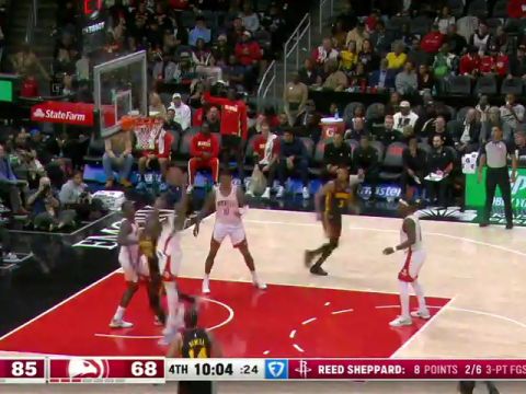 火箭vs老鹰回放直播视频,一场值得反复品味的NBA对决 火箭vs老鹰回放直播视频,一场值得反复品味的NBA对决